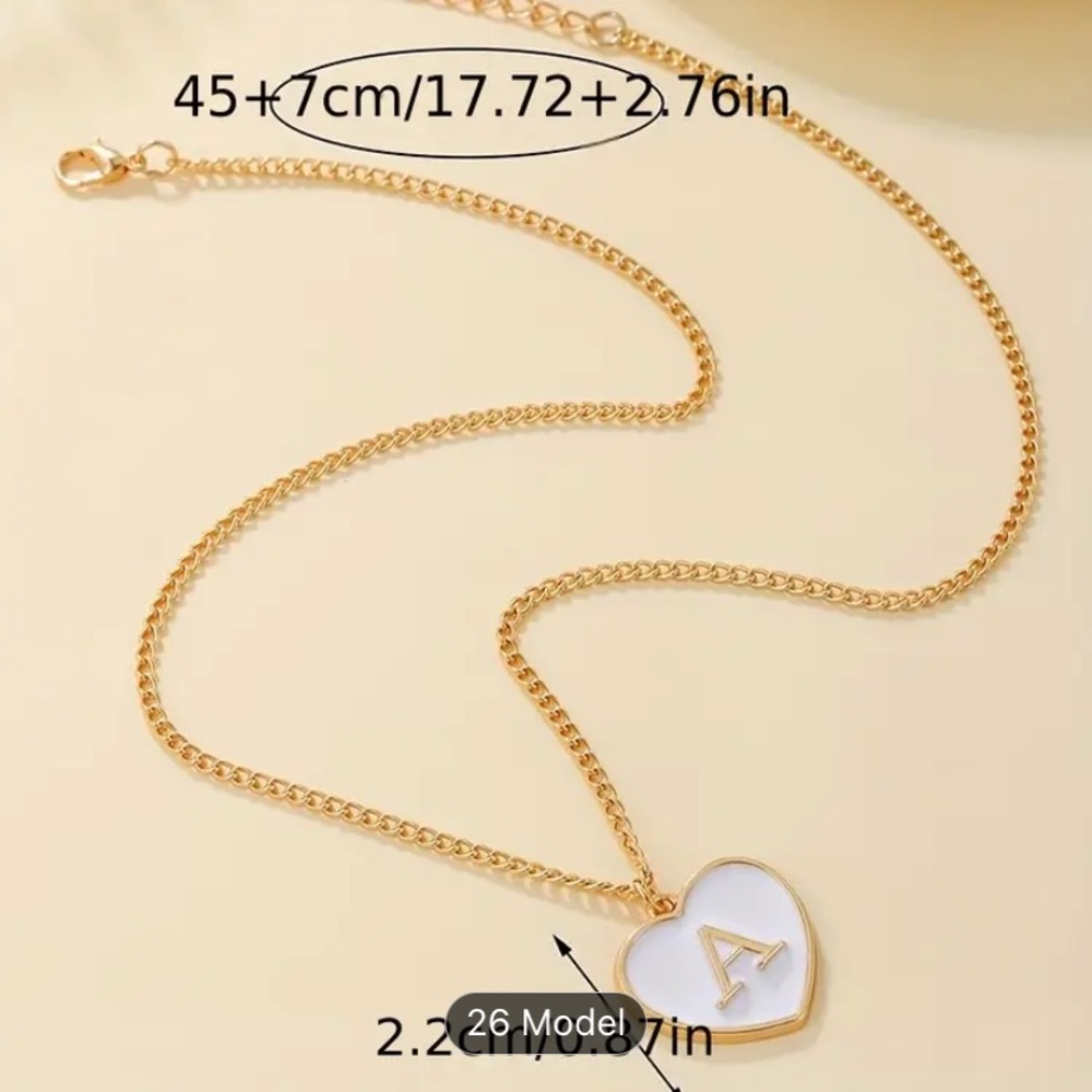A initial heart necklace - Picture 2 of 6